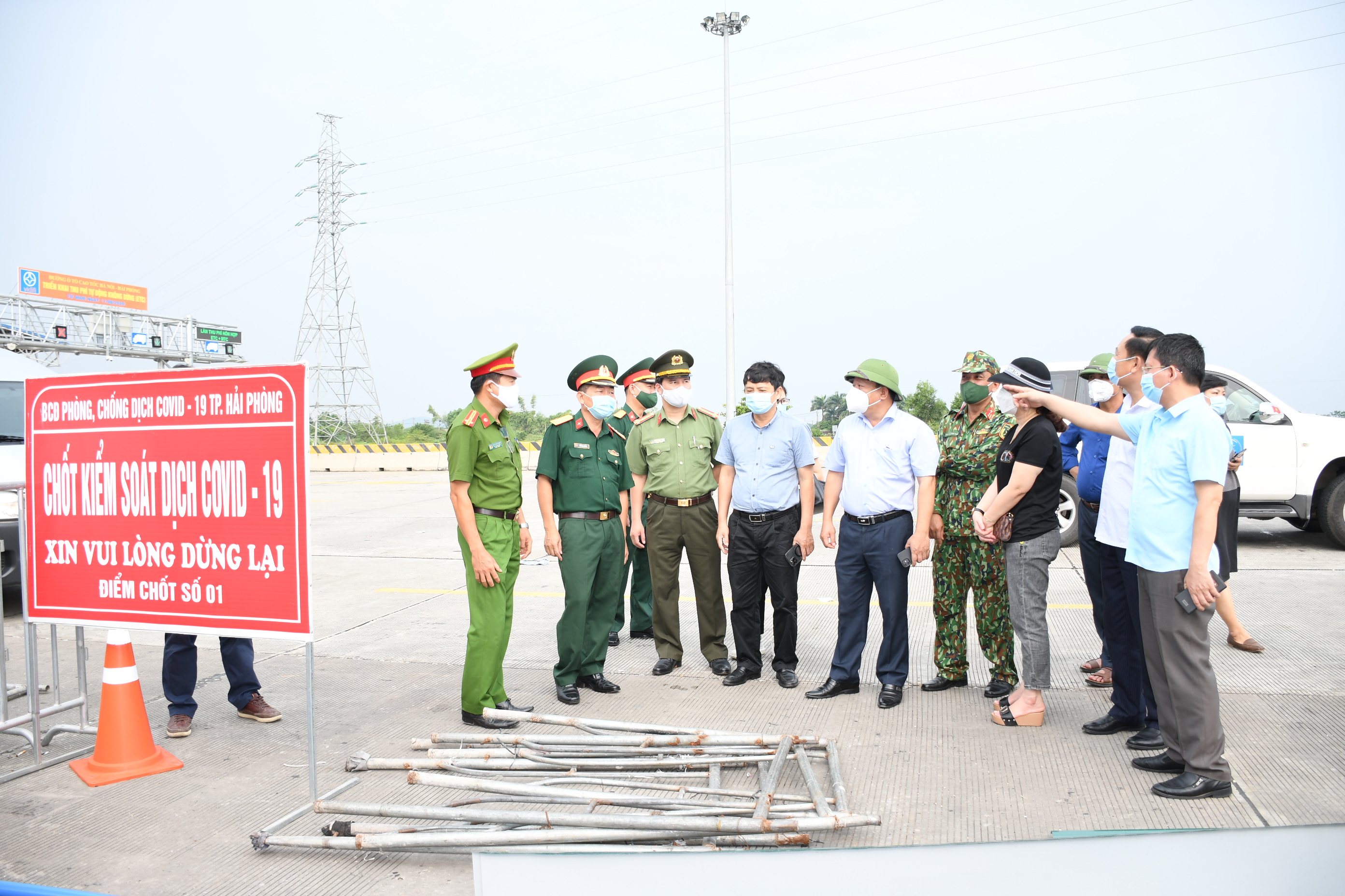Công điện của Thủ tướng Chính phủ về việc tăng cường giãn cách xã hội và các biện pháp phòng, chống dịch COVID-19